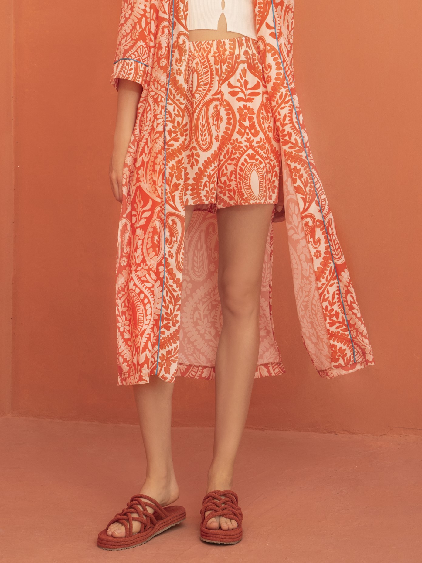 Σορτς με print Coral Moutaki