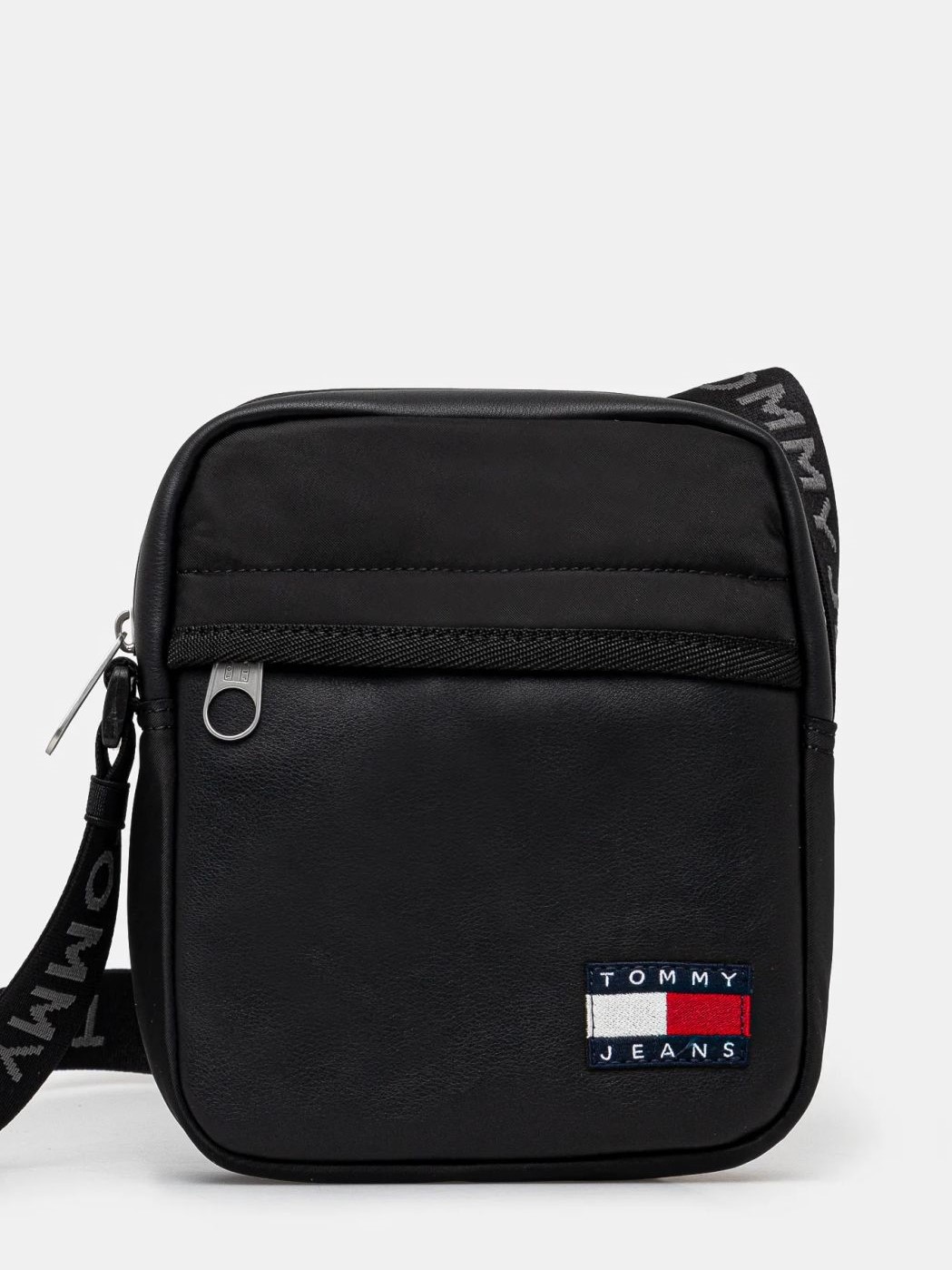 Τσαντάκι ανδρικό TJM Daily Elevated Reporter Black Tommy Jeans