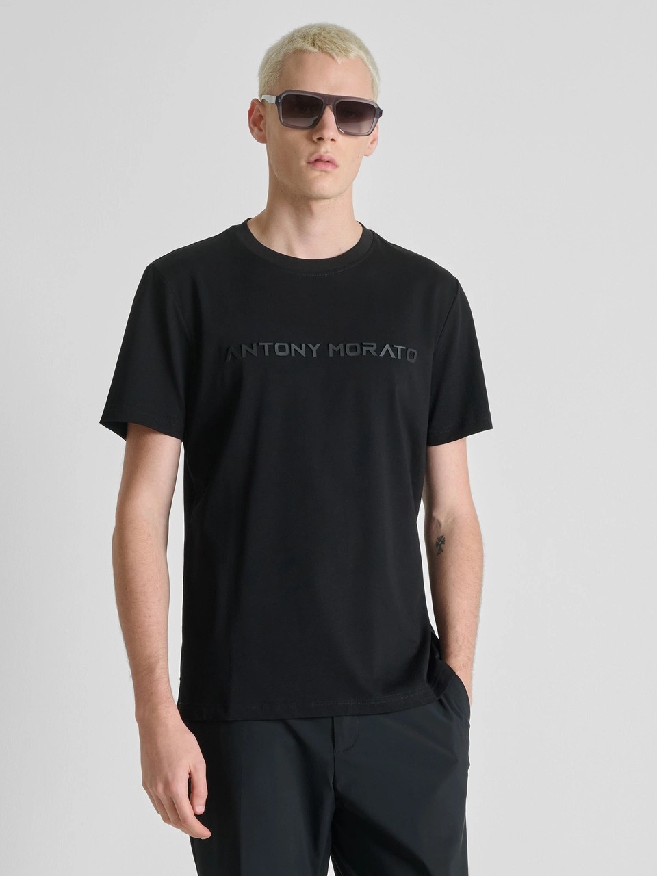 Μπλούζα με κοντό μανίκι interlock Black Antony Morato