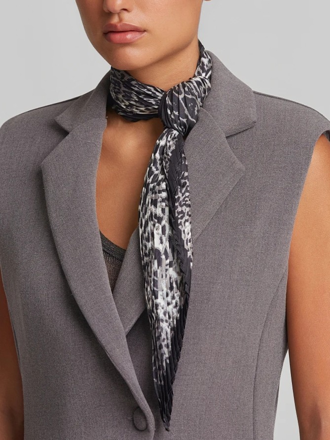 Animal print pleated scarf Grey Lynne