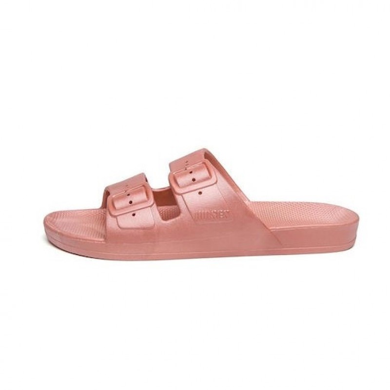 Basic Slides in terra colour Freedom Moses