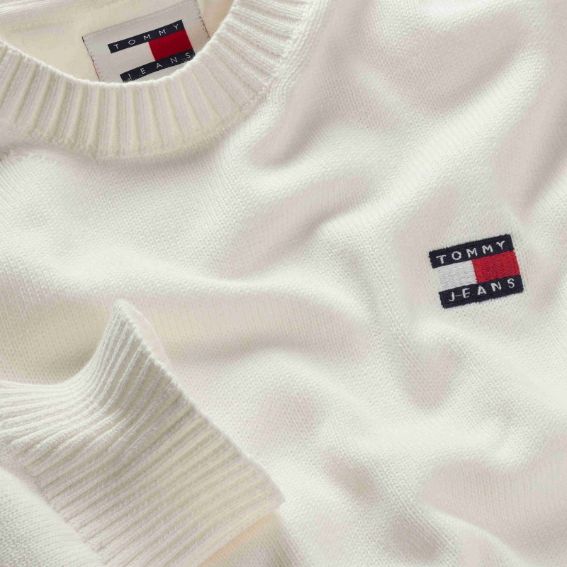 Πλεκτό πουλόβερ TJM Reg Badge Ancient White Tommy Jeans