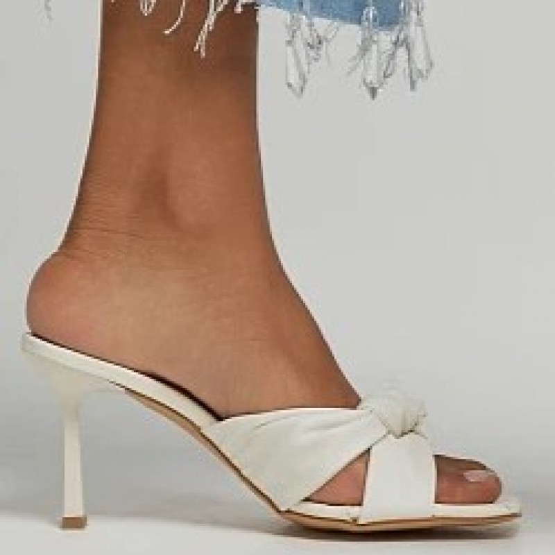 Mules knot in low heel by Lynne