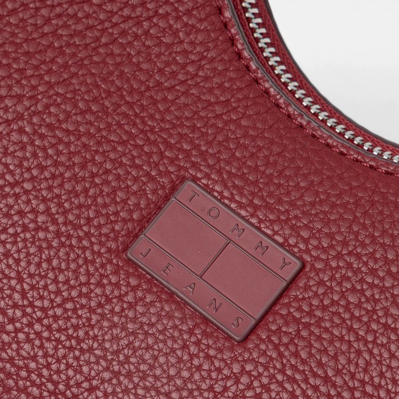 Τσάντα γυναικεία must shoulder maroon Bordeaux Tommy Jeans