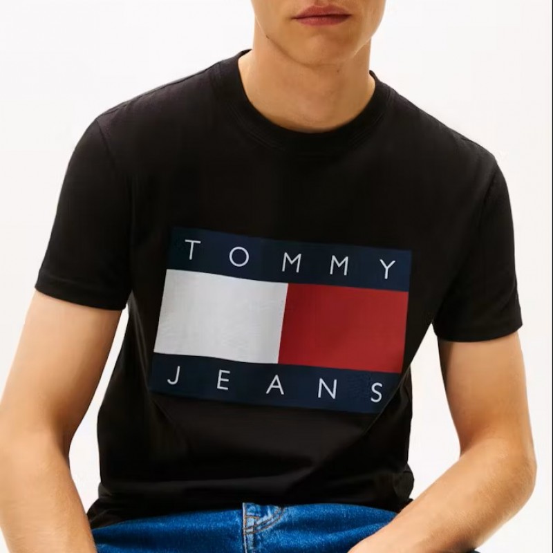 Μπλούζα με κοντό μανίκι TJM Big flag Black Tommy jeans