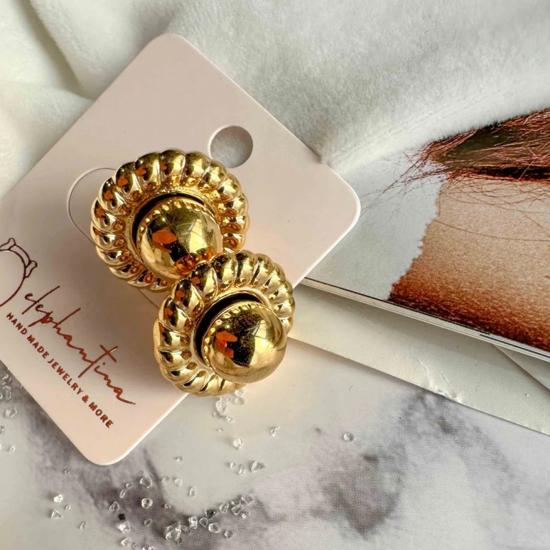 Steel earrings with classic design Golden Elephantina