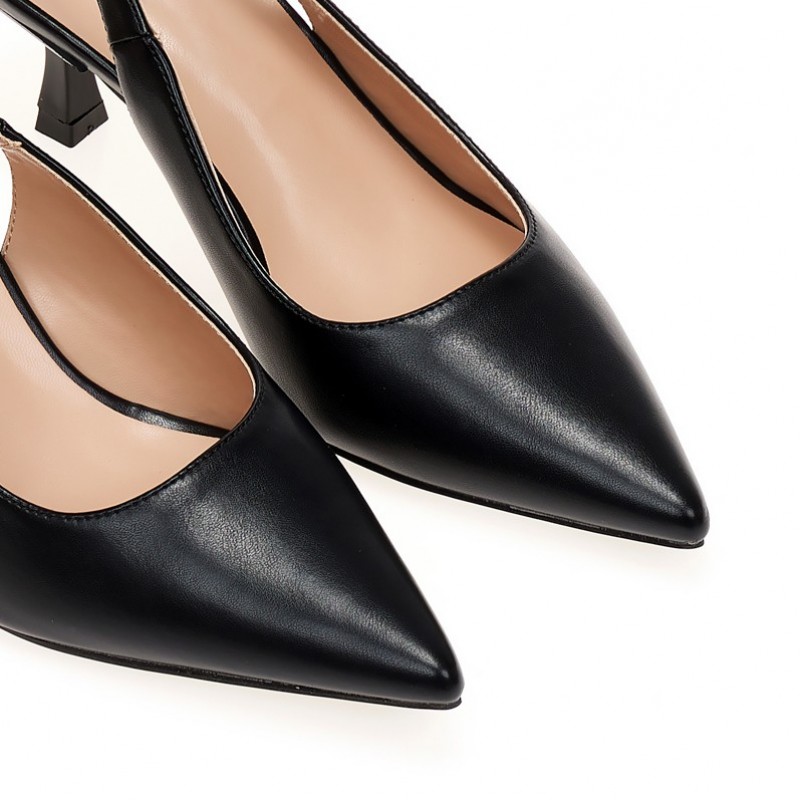 Leatherette pumps with patent leather heel Black Tsoukalas
