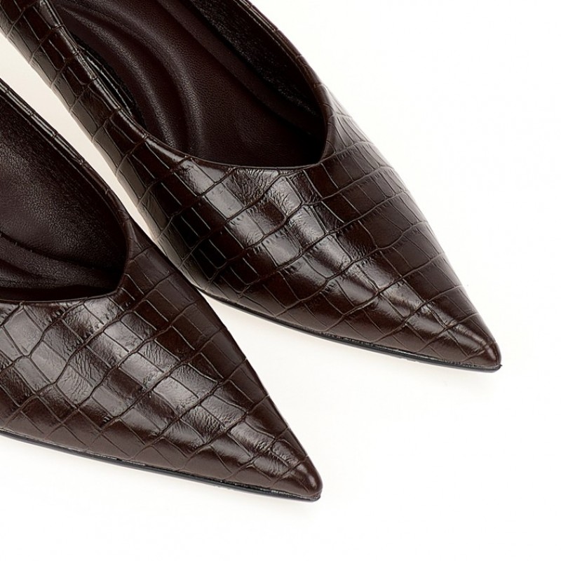 Brown animal print pumps with low heel Tsoukalas