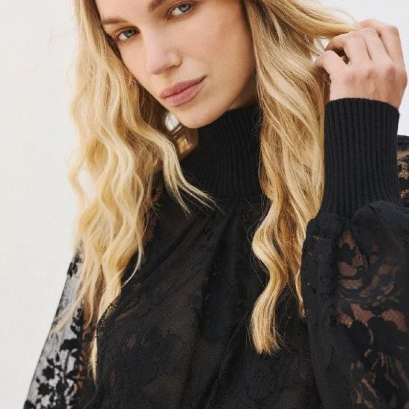Lace turtleneck blouse Black Access