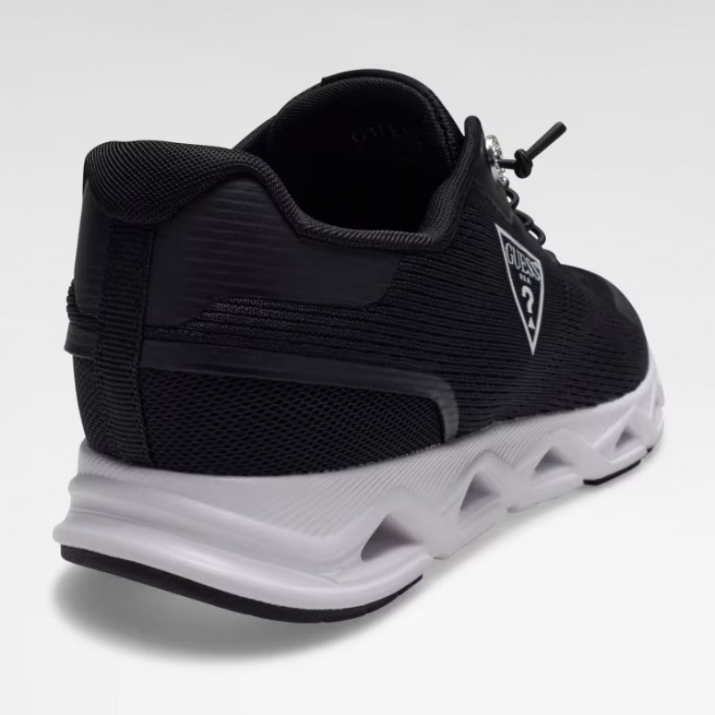 Sneakers for man Ease Black Guess