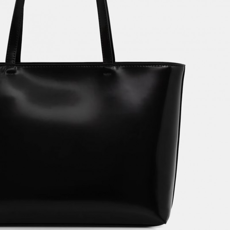 Bag must tote Black Tommy jeans
