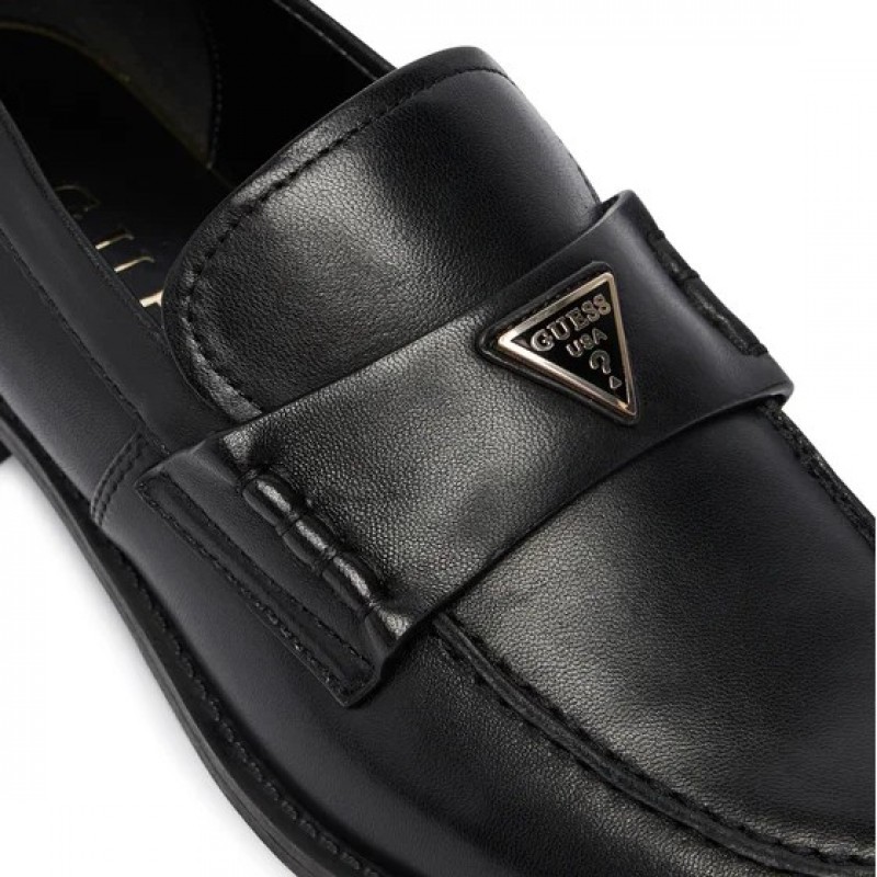 Shoes loafers Beliso Black Guess